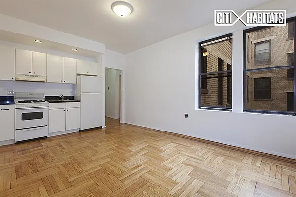 Sold by Citi Habitats | media 3