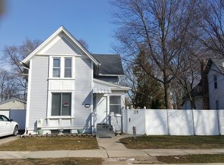 32 Stapleton St, Mount Clemens, MI 48043