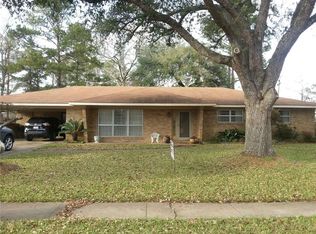 3815 Mertens St, Alexandria, LA 71302