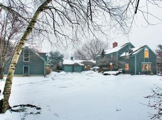 82 Fairmount Rd E, Tewksbury Township, NJ 07830