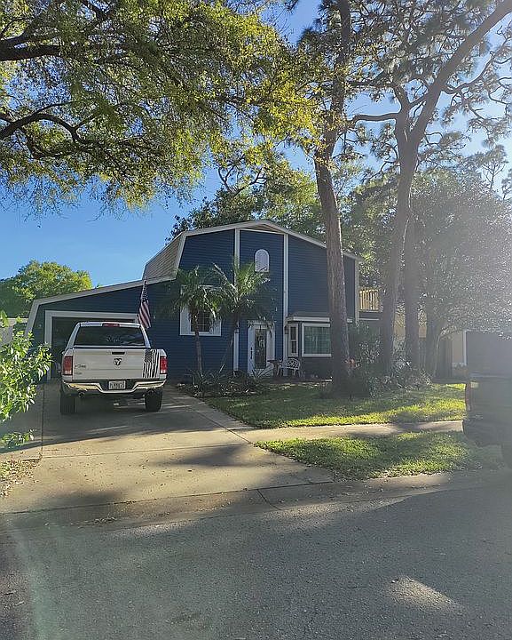 2nd image of 11320 Heritage Way