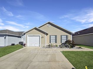 4025 37th St W #C, Bradenton, FL 34205