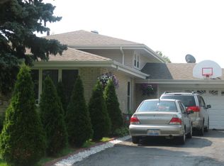 7907 W 81st St, Bridgeview, IL 60455