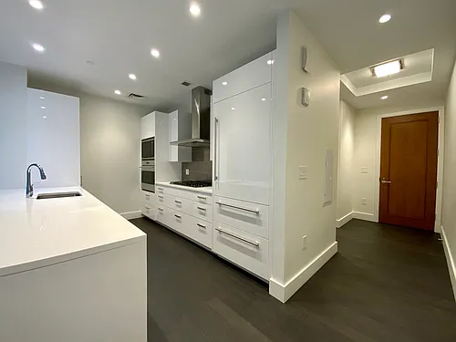 50 Liberty Dr #6-H Photo 1
