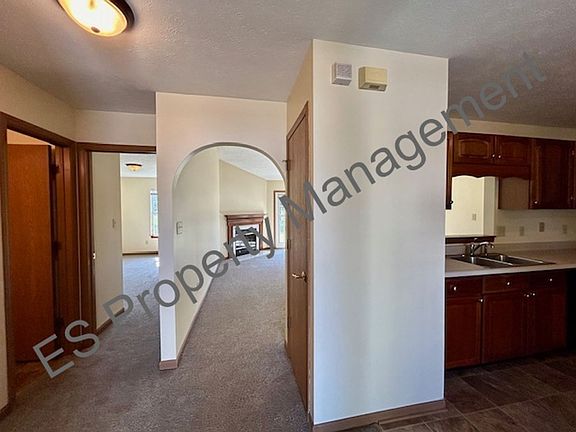 4th image of 11133 Autumn Creek Ct