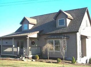 3049 Skyline Ter, Pleasant Valley, WV 26554