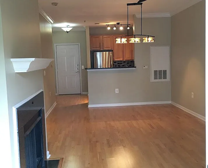 9490 Virginia Center Blvd #323 — Photo 3