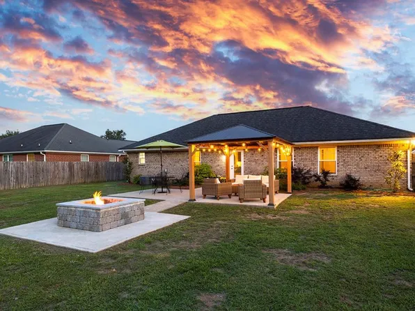 2745 Foxcroft Cir, Sumter, SC 29154