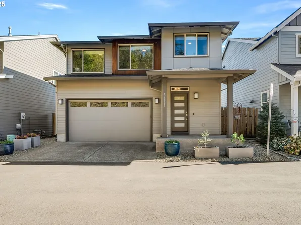 10559 SE 162nd Ave, Happy Valley, OR 97086