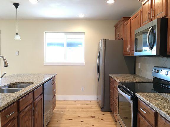 Gorgeous updated kitchen