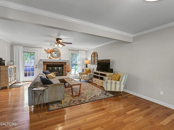 2nd image of 1308 Judy Reagan Ln