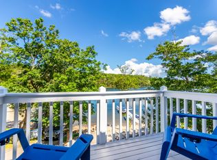 39 East Rd, Mashpee, MA 02649