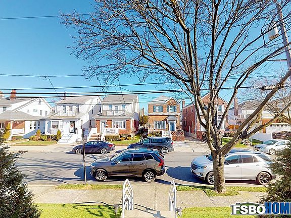 3rd image of 215 Beach 138th St