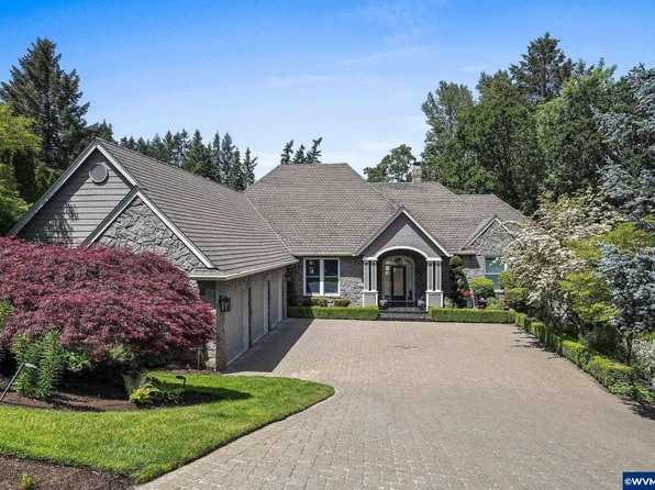 725 Palisades Dr SE, Salem, OR 97302