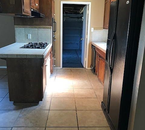 3rd image of 8837 Los Olivos Ct