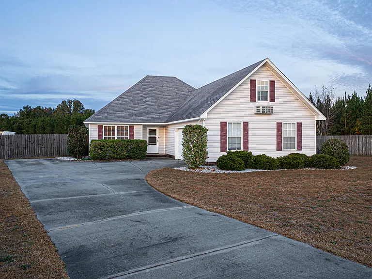 2715 Amidala Ln — Photo 2