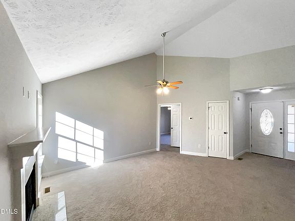 3rd image of 7623 Sable Dr