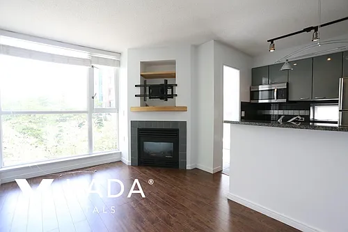 1068 Hornby St #509 Photo 1