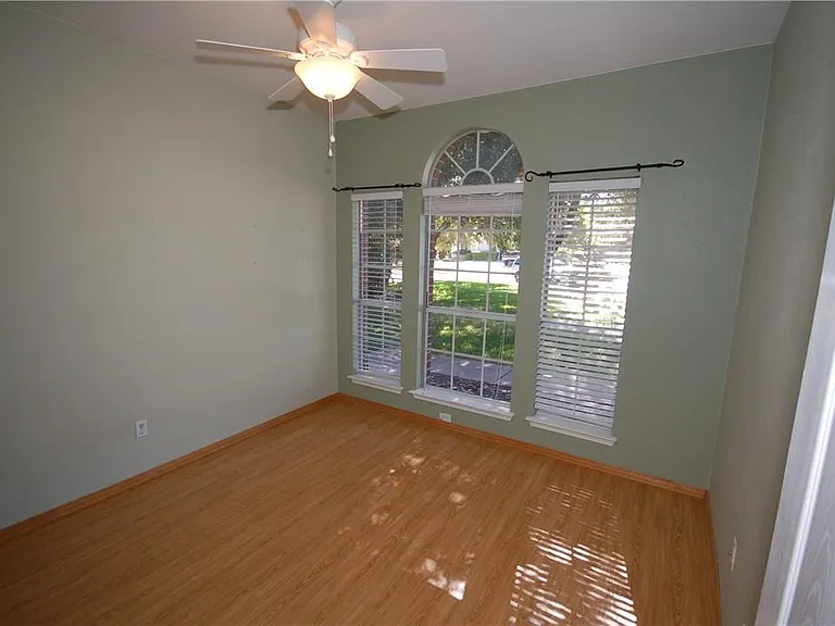 1202 Pathfinder Way — Photo 10