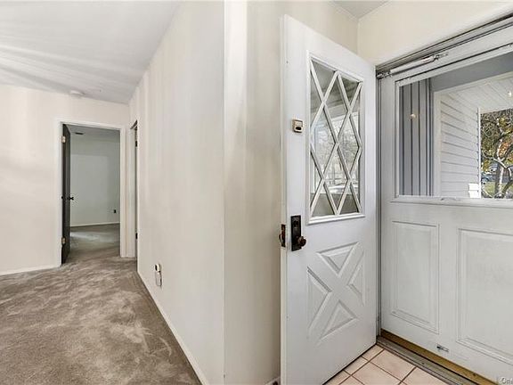 3rd image of 151B Flintlock Way #B