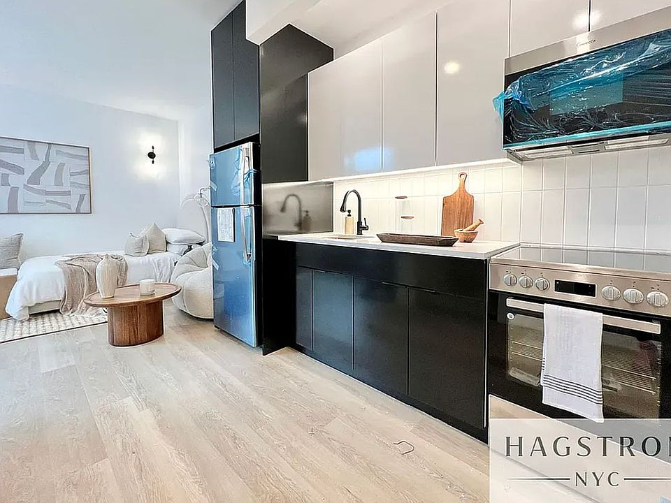 1st image of 1042 President St #3S