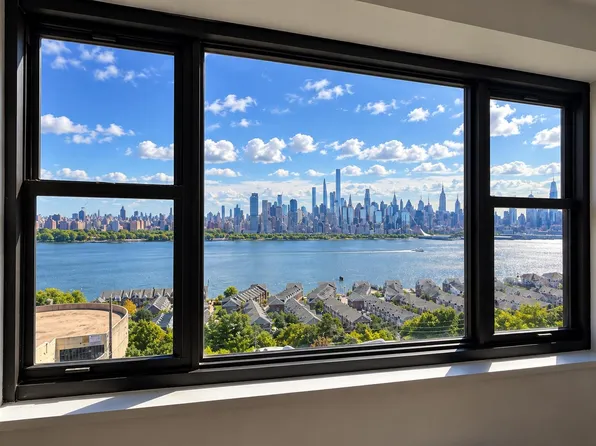 6515 Blvd East, West New York, NJ