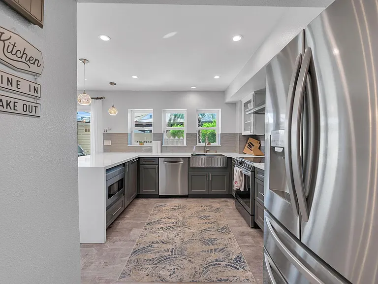 7663 E Montecito Ave — Photo 17