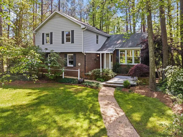 4111 Mittglen Ln, Cary, NC 27518