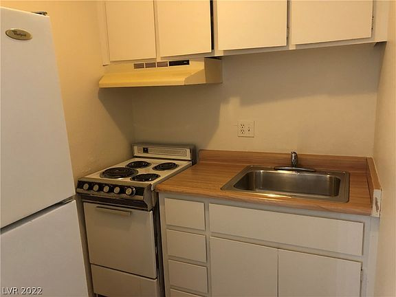 4th image of 4600 University Center Dr #247