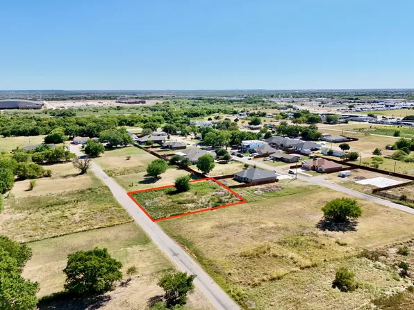 9332 Sunrise Dr, Fort Worth, TX 76134