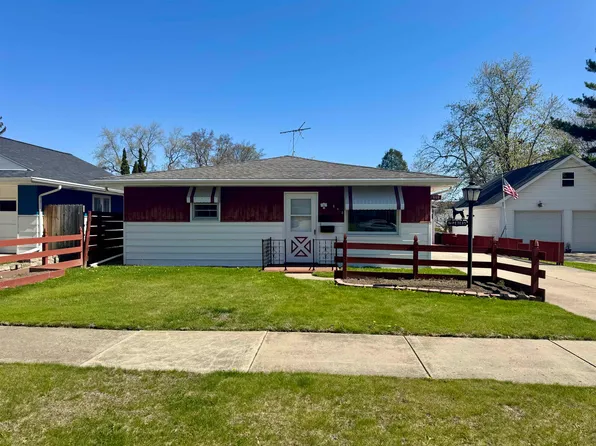 840 Spruce St, De Pere, WI 54115