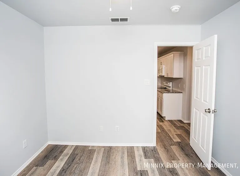 5605 Kemper St #A — Photo 13