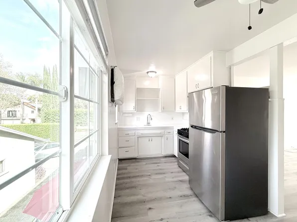 Mammoth 4403, 4403 Mammoth Ave APT 6, Sherman Oaks, CA 91423