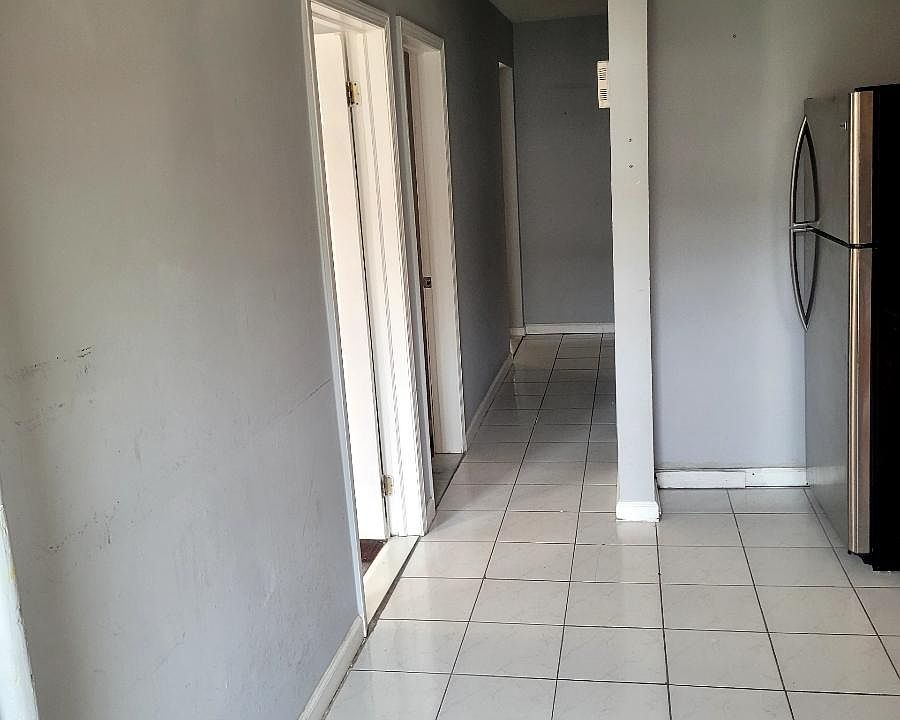 1st image of 3886 Seton Ave APT 1
