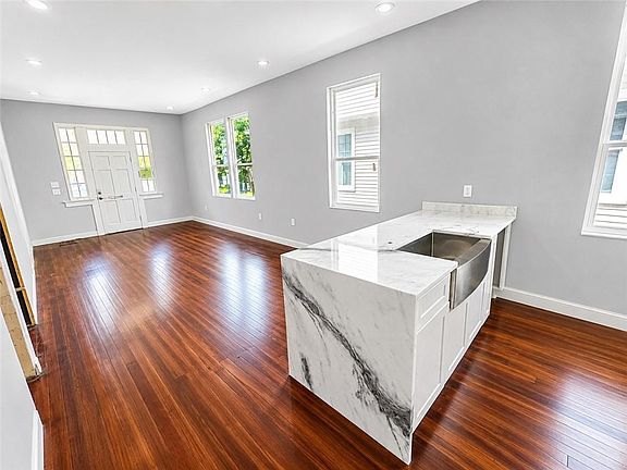 2nd image of 2220 Broadway St
