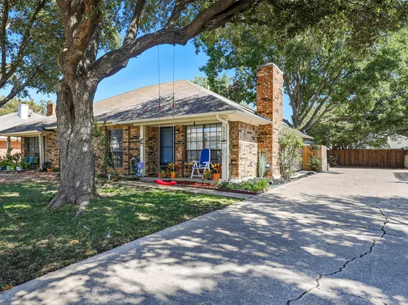 5616 Westchase Dr, North Richland Hills, TX 76180