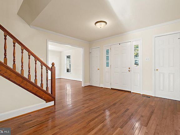 5th image of 5831 Ray Ct