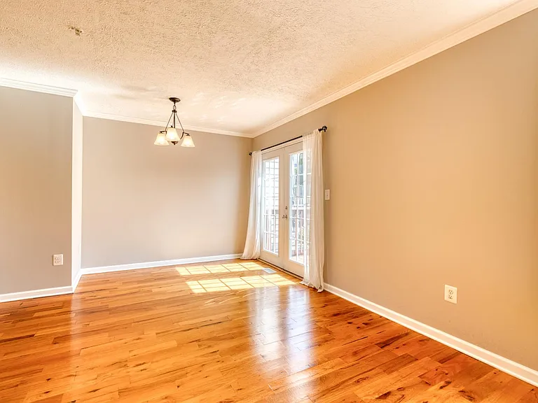 490 Crestridge Way — Photo 16