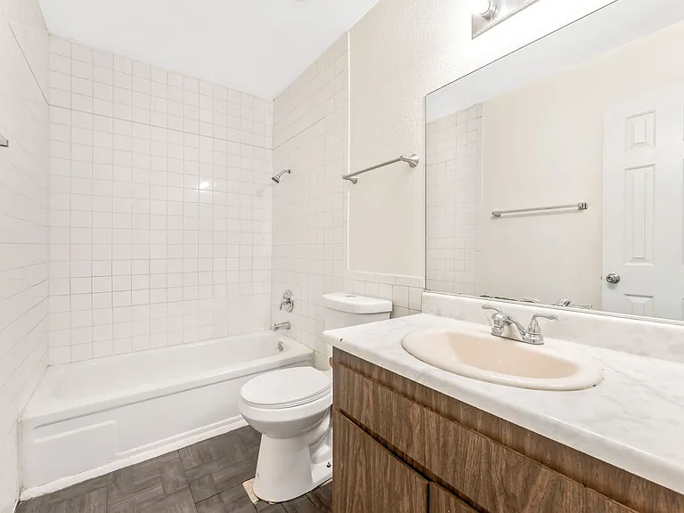5309 W Cheyenne Ave — Photo 32