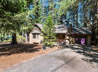 5222 Loch Leven Dr, Pollock Pines, CA 95726