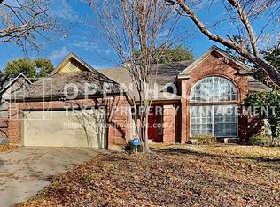 2148 Steeplewood Dr, Grapevine, TX 76051