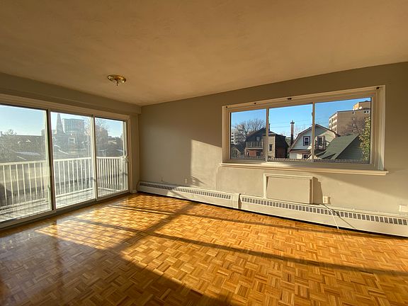 5th image of 290 Nelson St #311