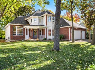 408 Delaware Cir, Bolingbrook, IL 60440