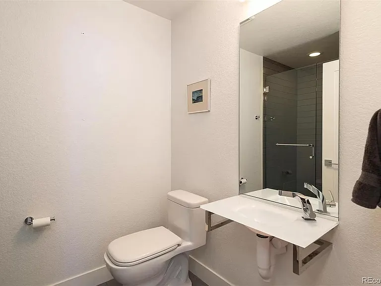 3038 Wilson Ct #2 — Photo 5