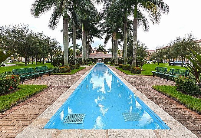 14738 SW 12th Street, Pembroke Pines, FL 33027