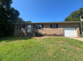 500 Littlejohn St, Gaffney, SC 29341