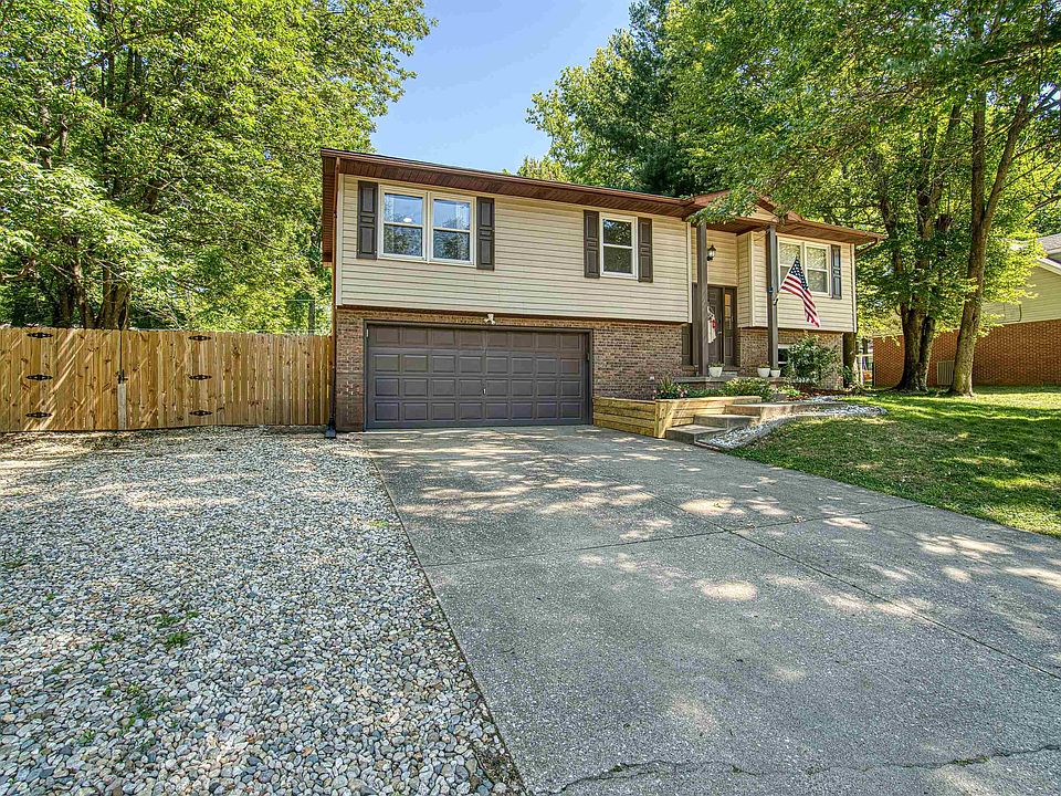 1st image of 7622 Gourley Ln