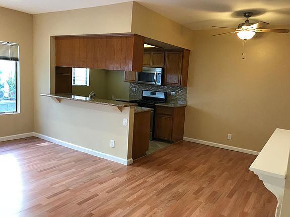 2nd image of 6202 Fulton Ave APT 102