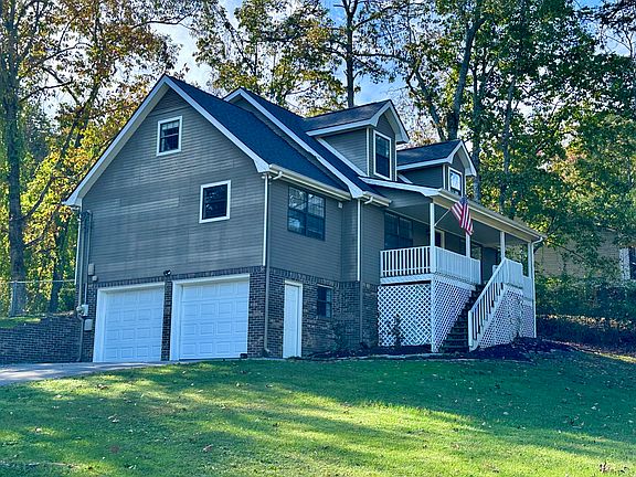 2nd image of 6029 Barkley Creek Dr