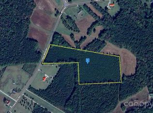 6260 Leary Mills Rd, Grimesland, NC 27837
